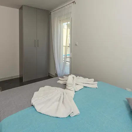 2 Bedroom Amazing In * פורץ