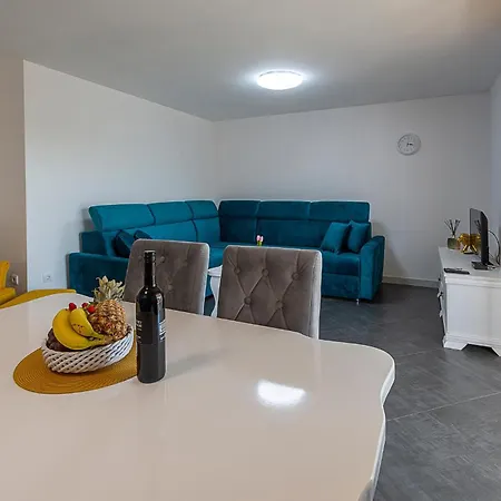 2 Bedroom Amazing In * פורץ