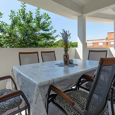 דירה 2 Bedroom Amazing In *
