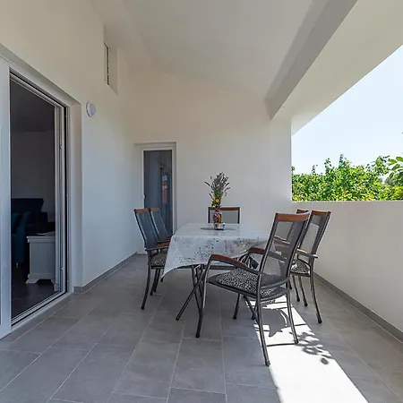 2 Bedroom Amazing In *